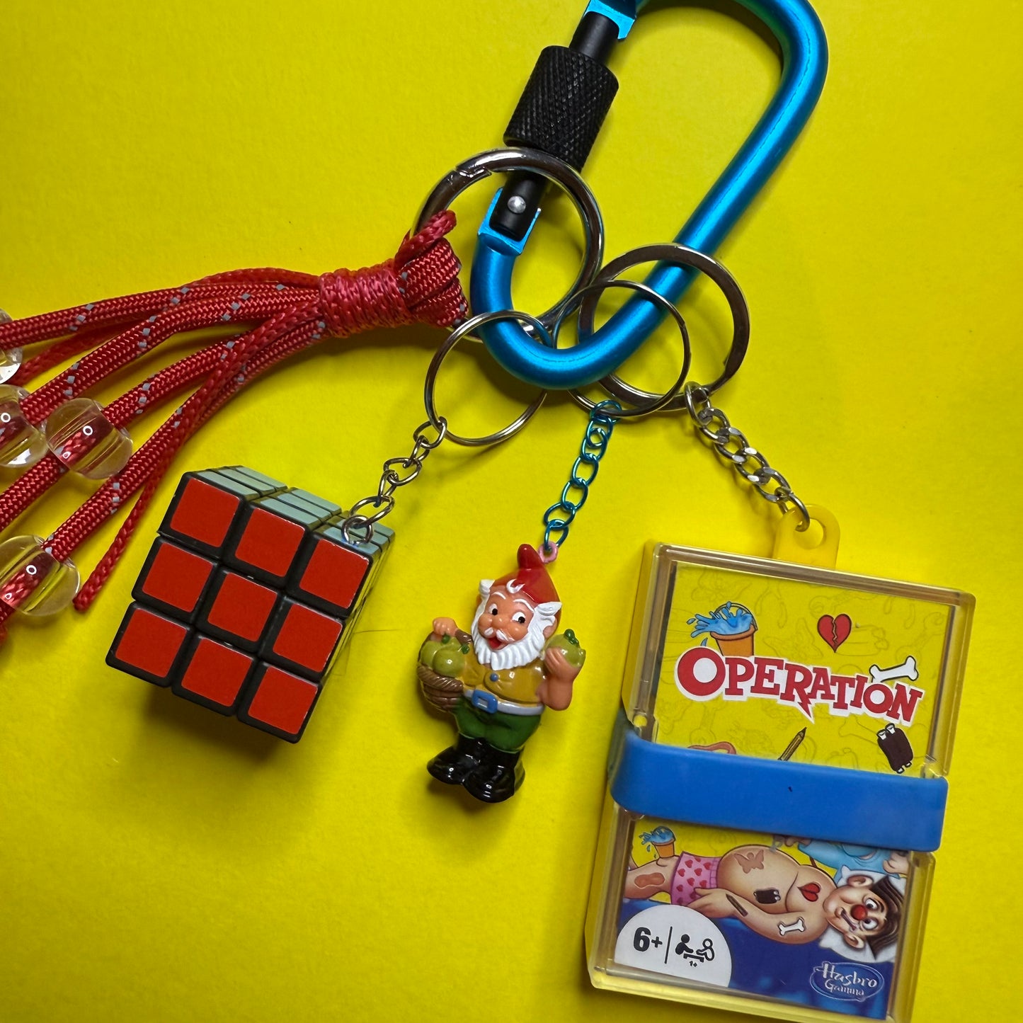 Bag charm and keyring 80s Operation