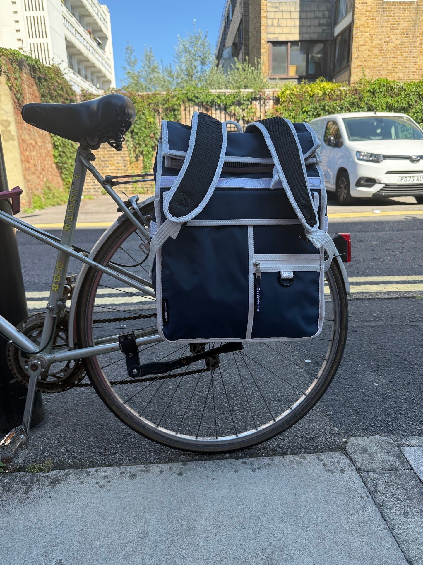 Klik Fix hooks Rolltop backpack Pannier Eco Navy Blue White