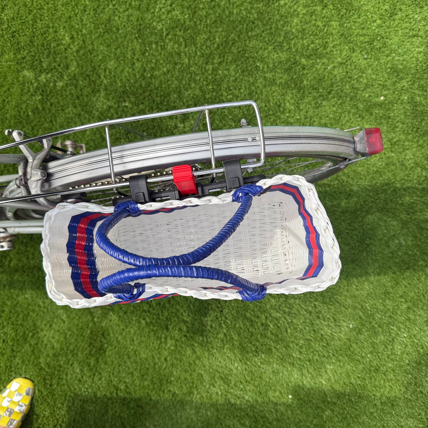Bicycle Pannier recycled white blue red plastic woven basket tote bag