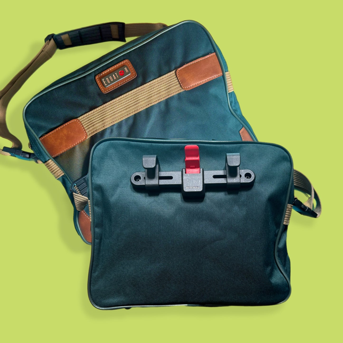 Upcycled vintage 80s travel bag pannier green