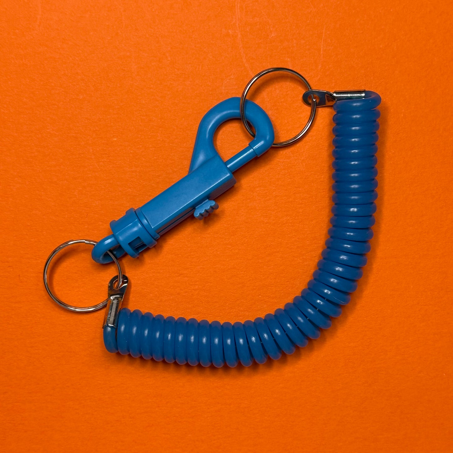 Retro vintage 80s spiral keyring