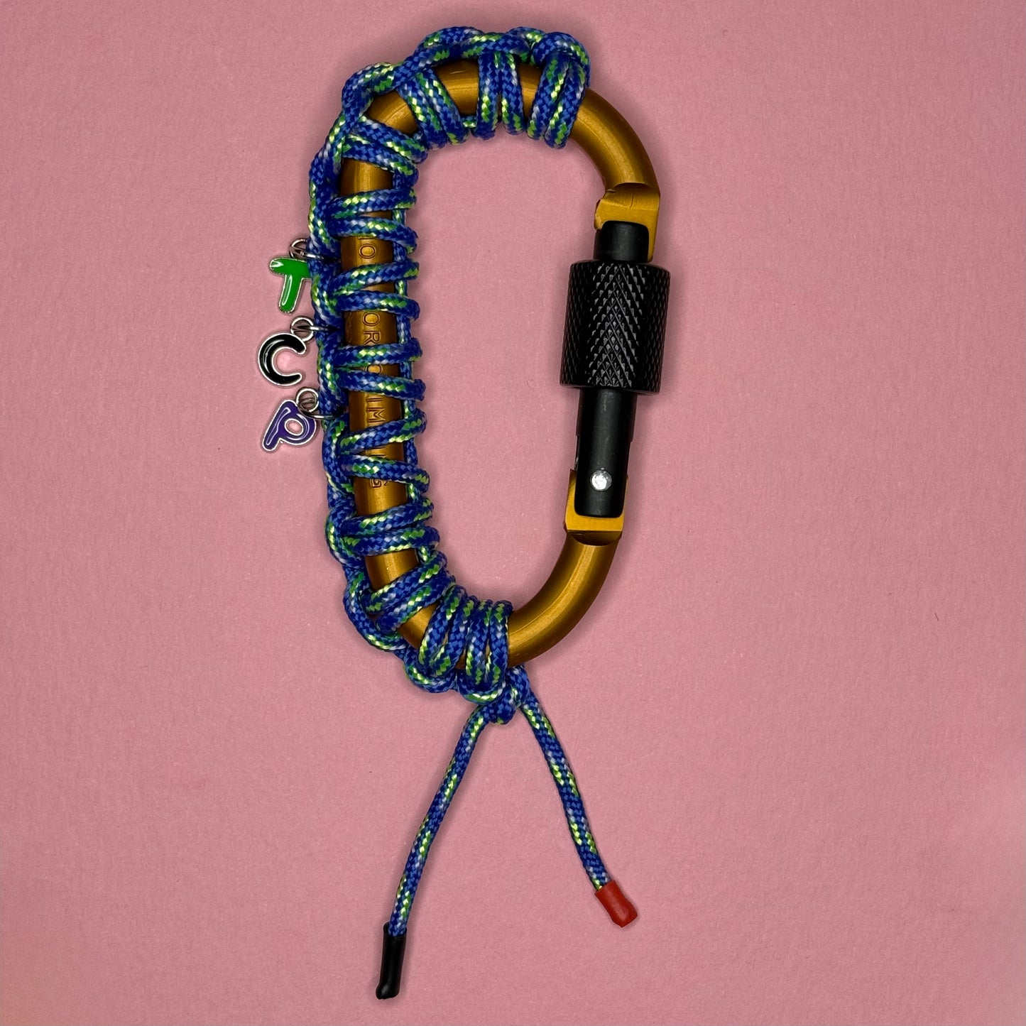 Personalised paracord wrapped carabiner charm