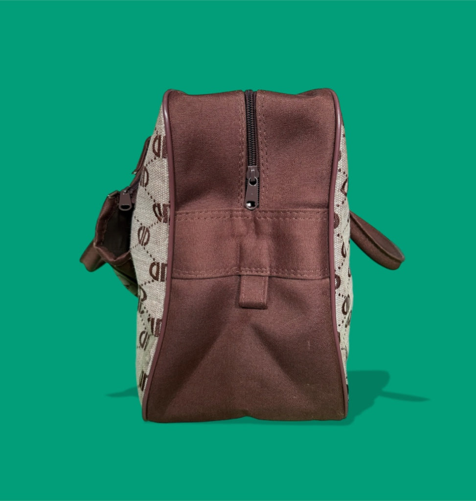 Upcycled vintage tennis bag pannier