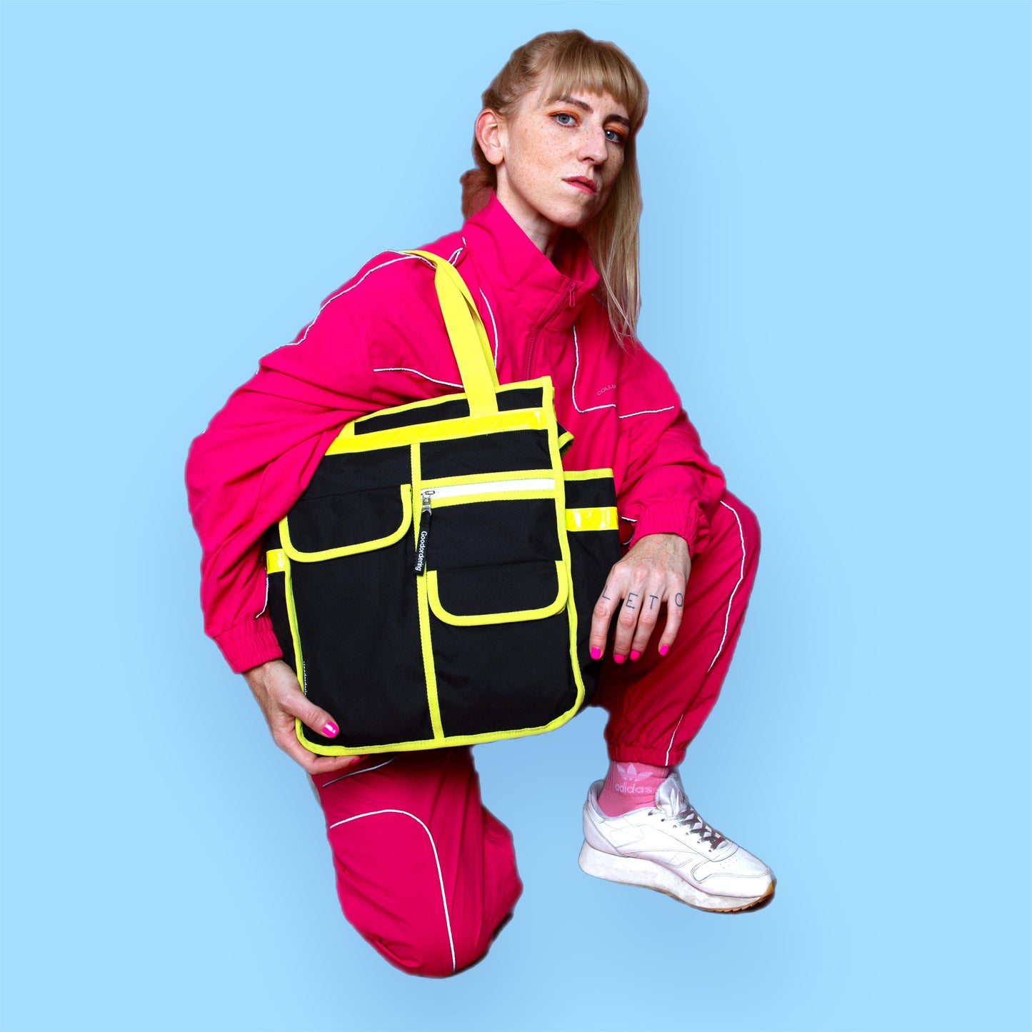 Neon market shopper pannier