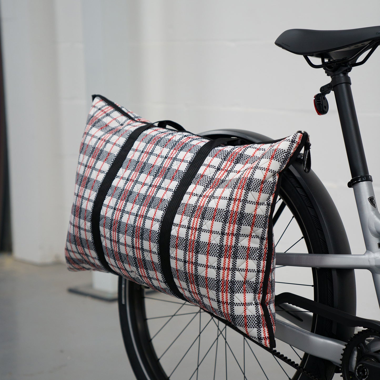 Eco Tartan “Billow” bag pillow pannier checkered plaid laundry portfolio bag