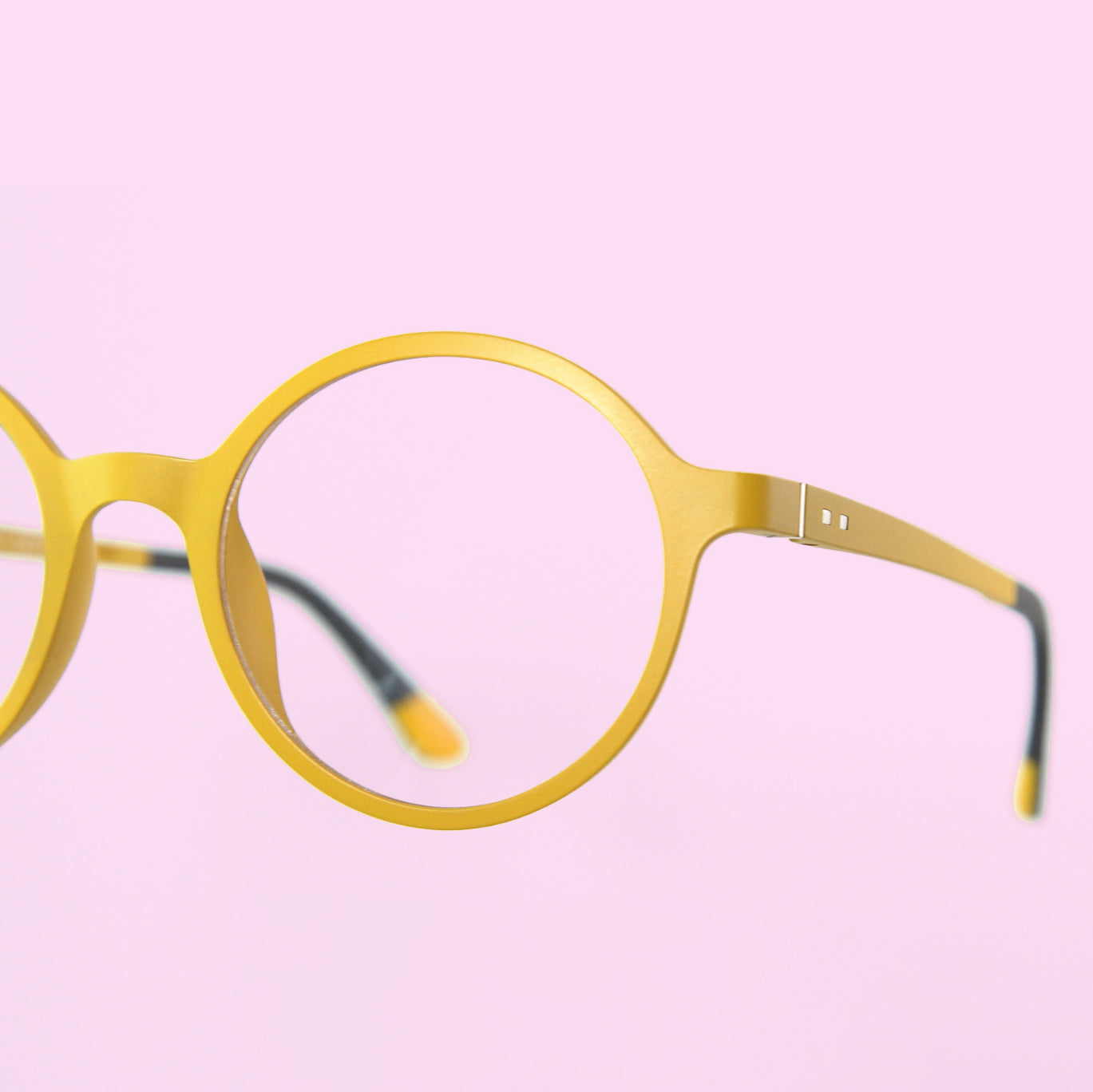 Yellow magnetic glasses and sunglasses +1.5 readers Goodordering