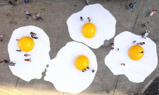From Canvas to Catwalk: The Rise of the Fried Egg Motif