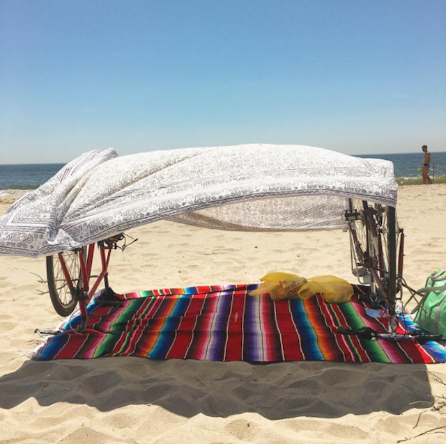 DIY Beach Sunshade: How to Make a Simple Shade Shelter Using a Sheet and Household Items