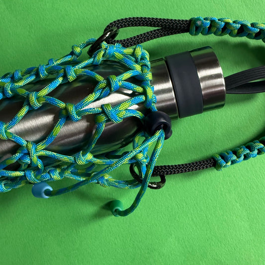 Macrame paracord bottle bag