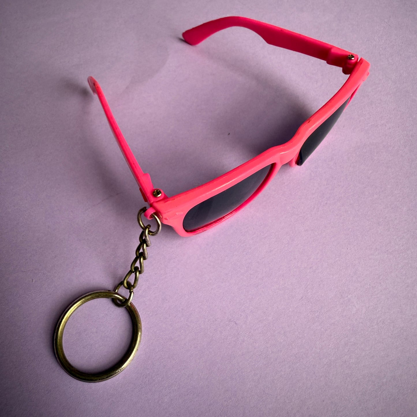 Neon 80s mini sunglasses charm keyring