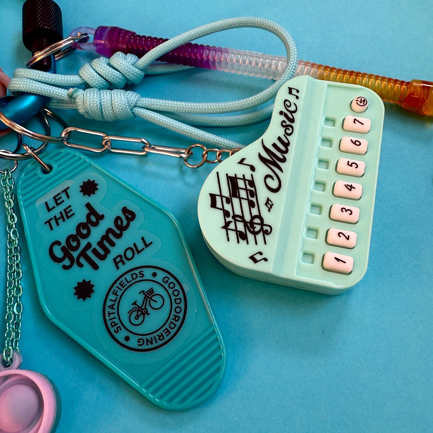 Bag charm and keyring silicone purse