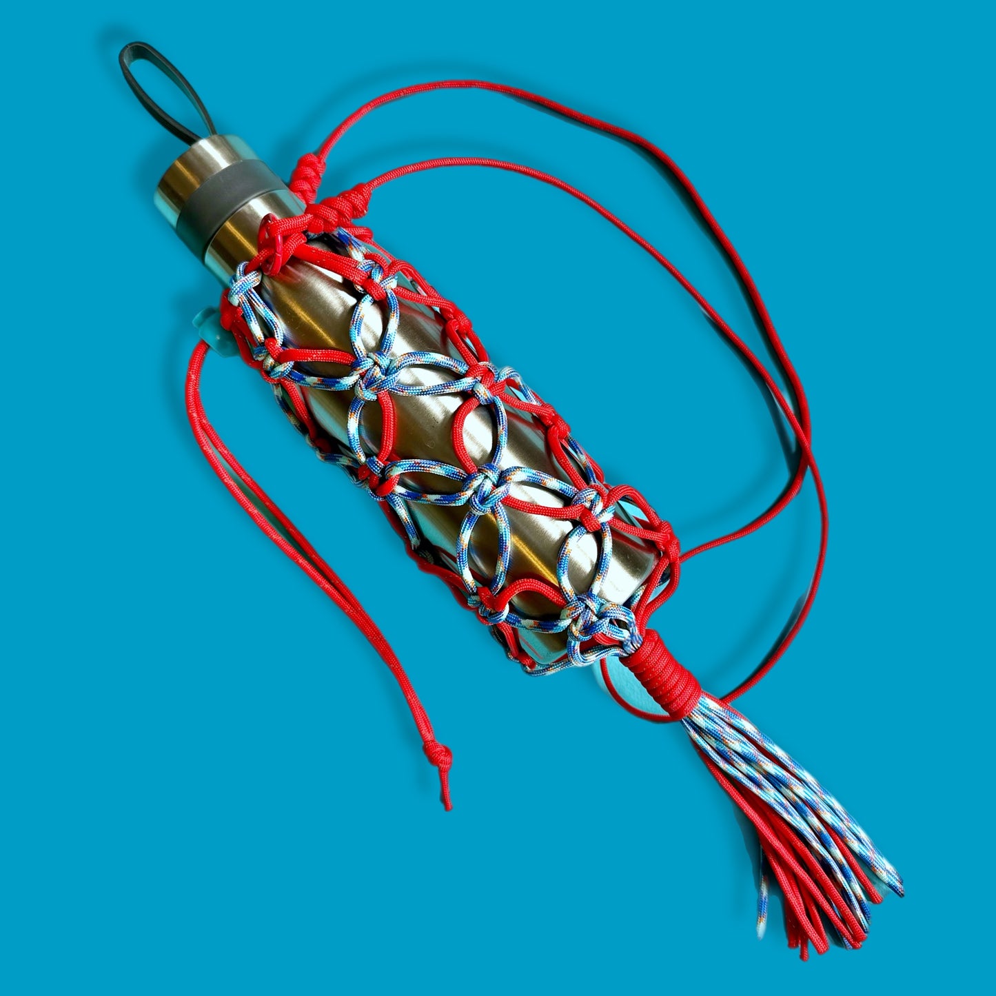 Macrame para cord bottle bag red blue