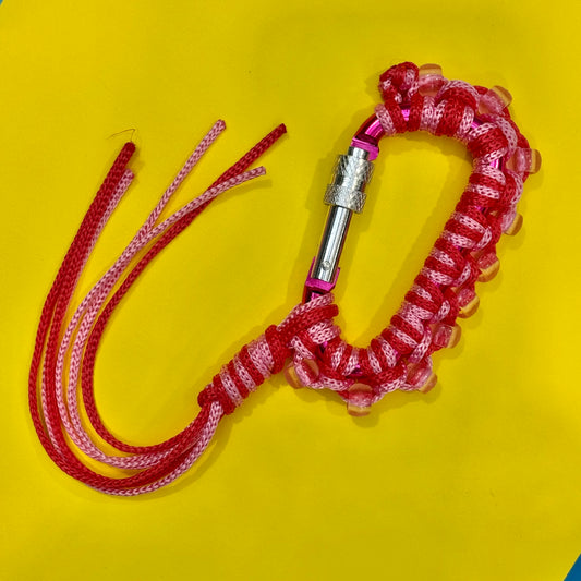 Paracord wrapped carabiner pink