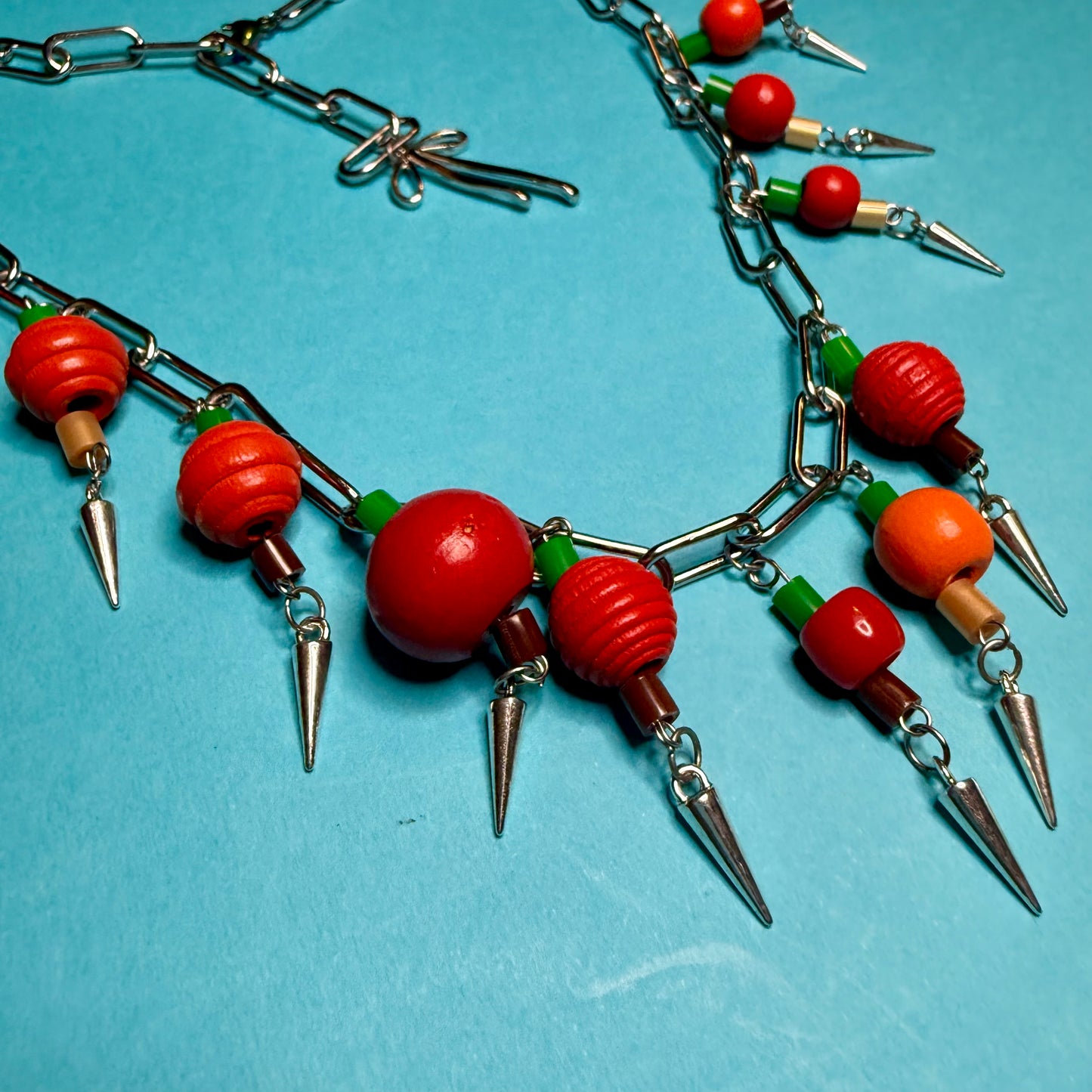 Red berry necklace