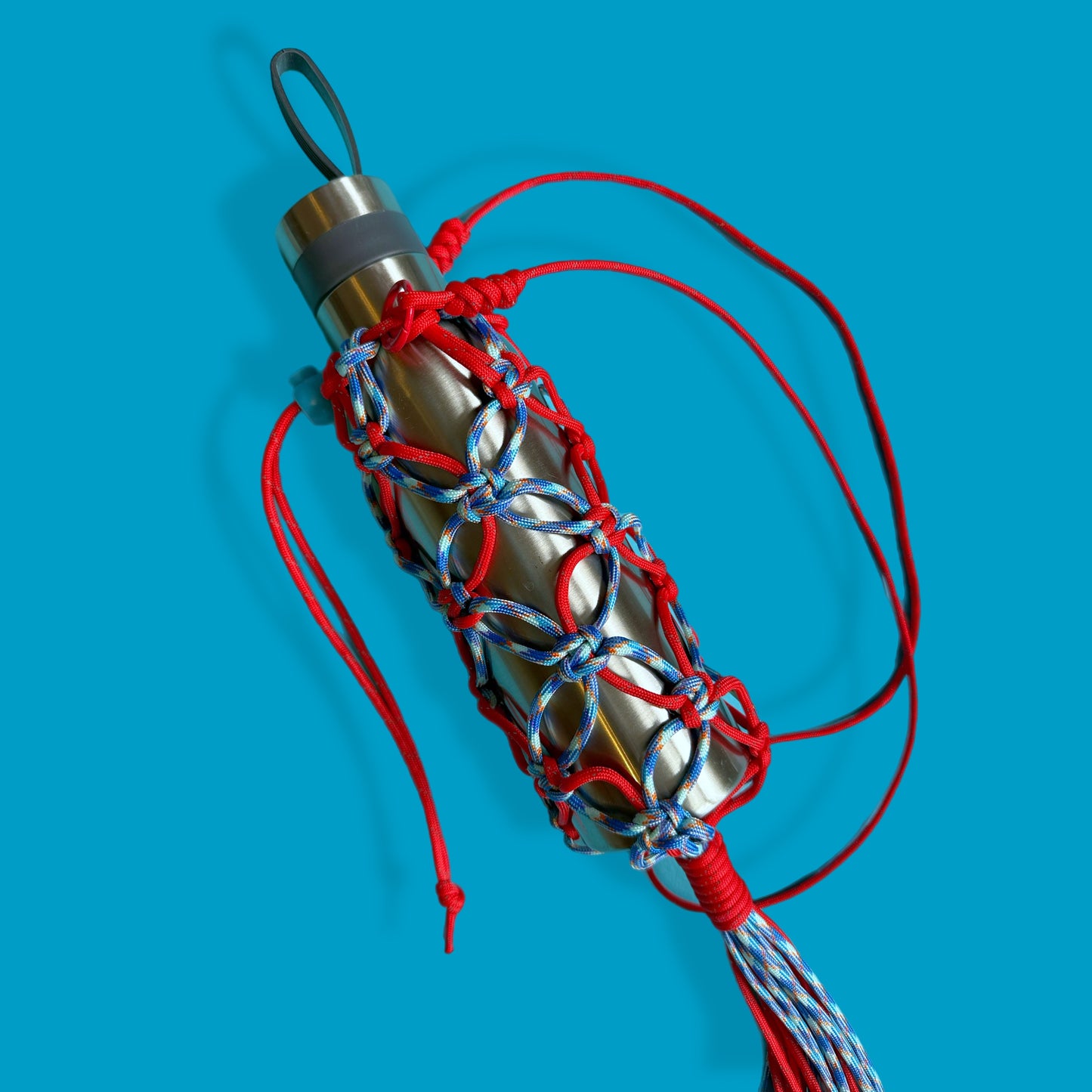 Macrame para cord bottle bag red blue