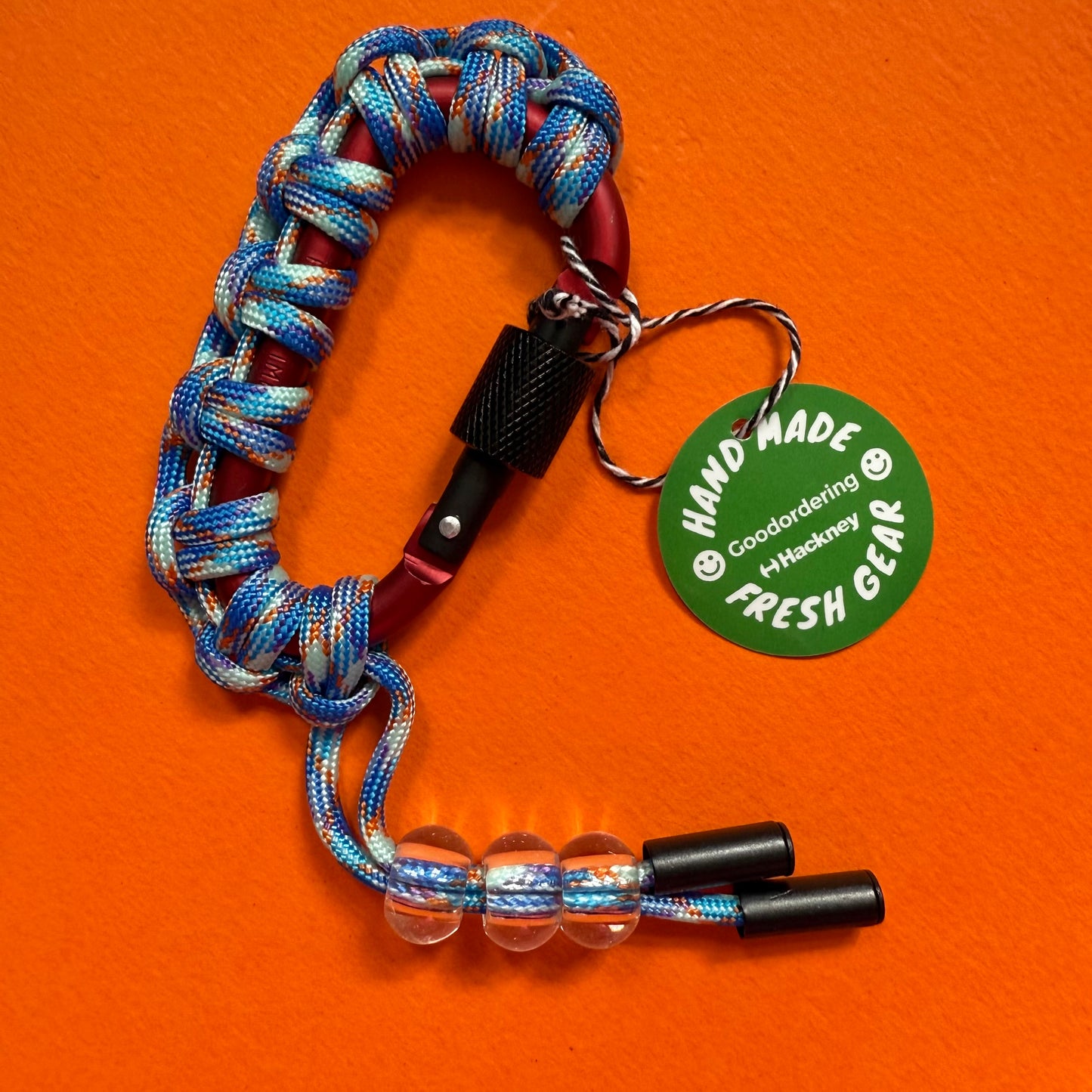 Paracord wrapped carabiner blue beaded