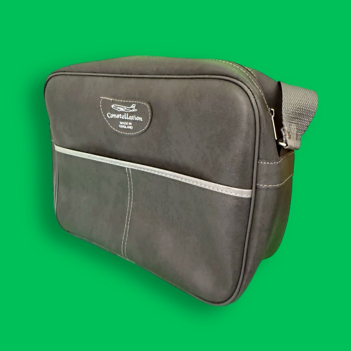 Upcycled vintage 80s travel bag pannier gray