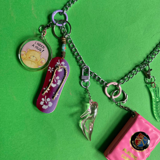 Long charm necklace 90s pink