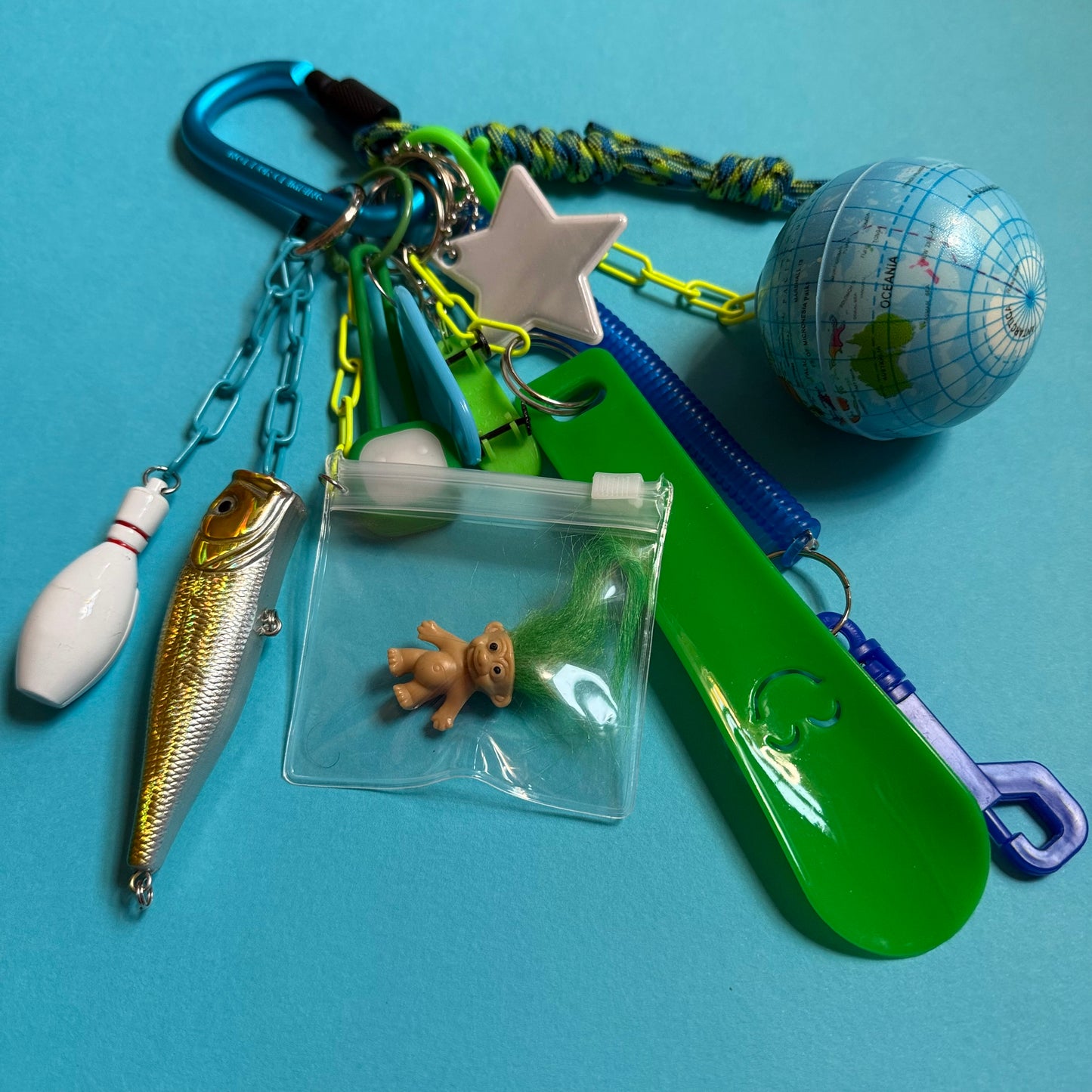 Bag charm and keyring world traveller