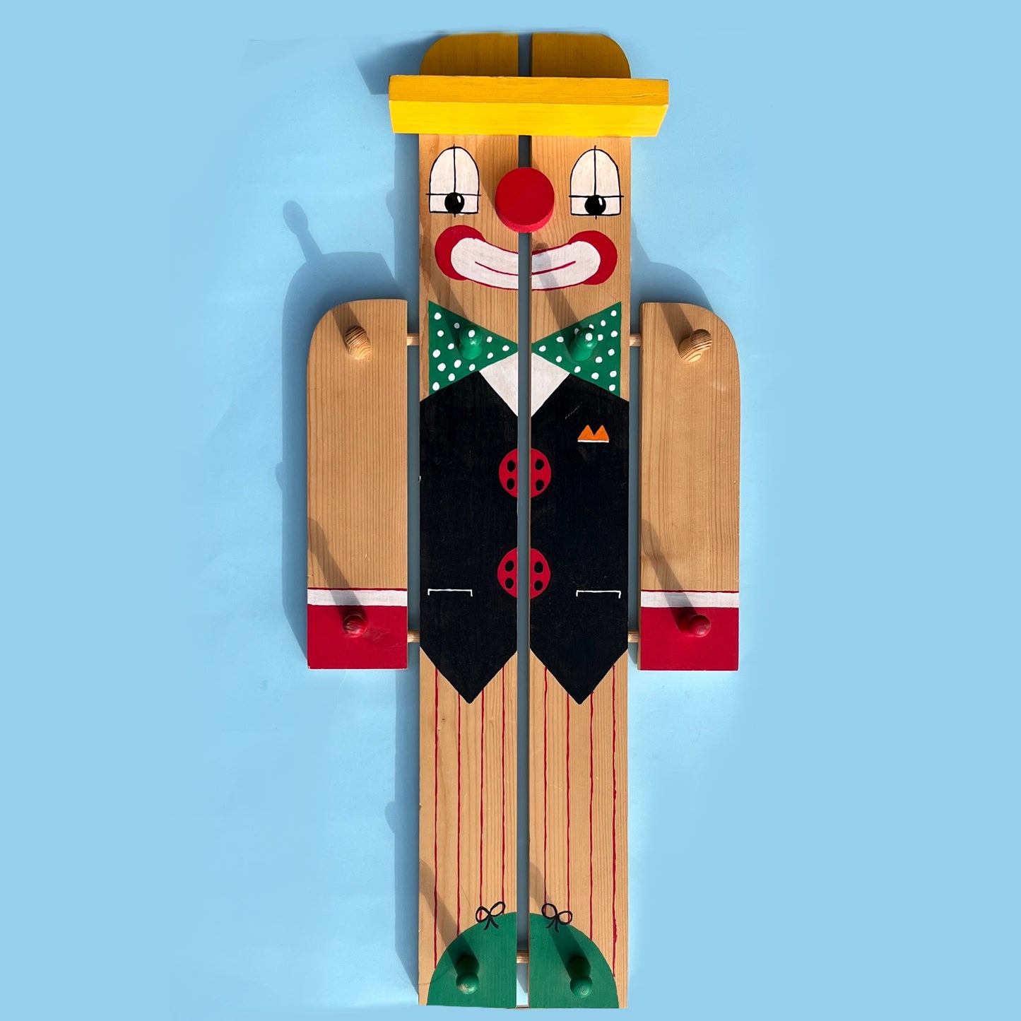 Clowncore vintage clown display unit