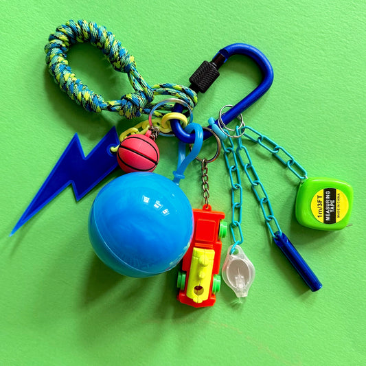 Bag charm and keyring 80s train poncho