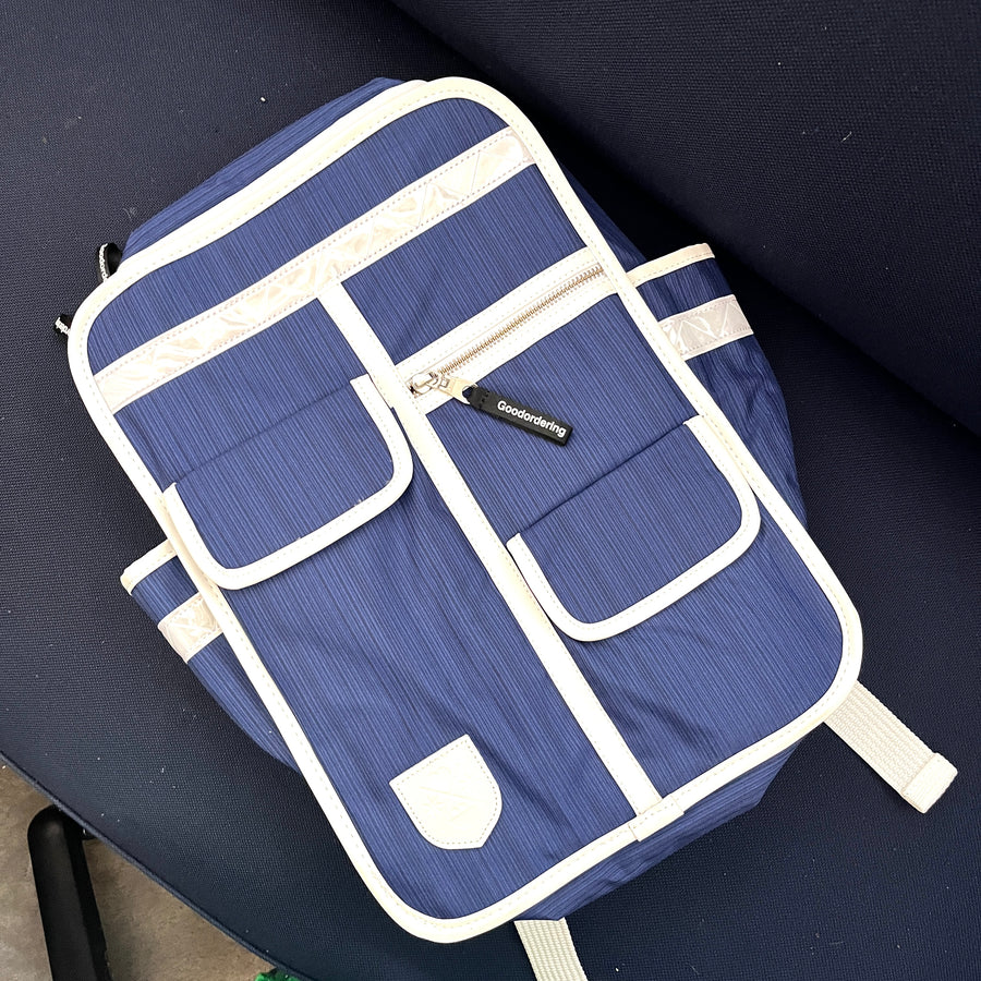Classic Backpack navy blue
